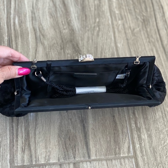 Cocktail Clutch - Picture 2 of 2